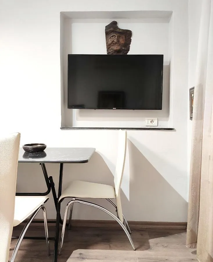Tanners' Bridge Apartments Tirana